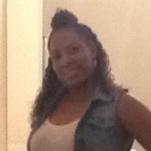 Meet your Posher, Kendra